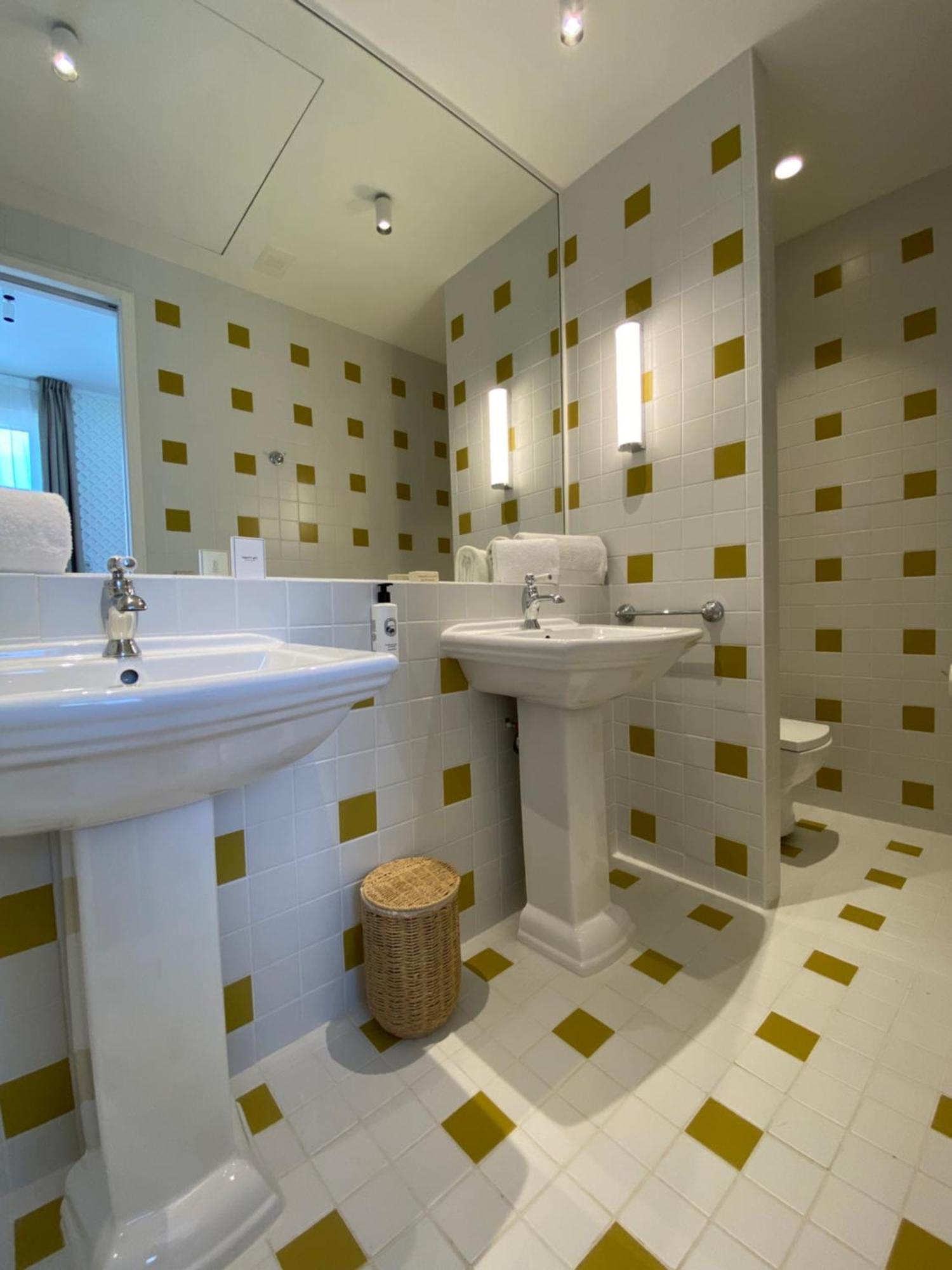 Lilou Hotel Hyères Kültér fotó